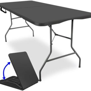 1.8 Folding Table versatile