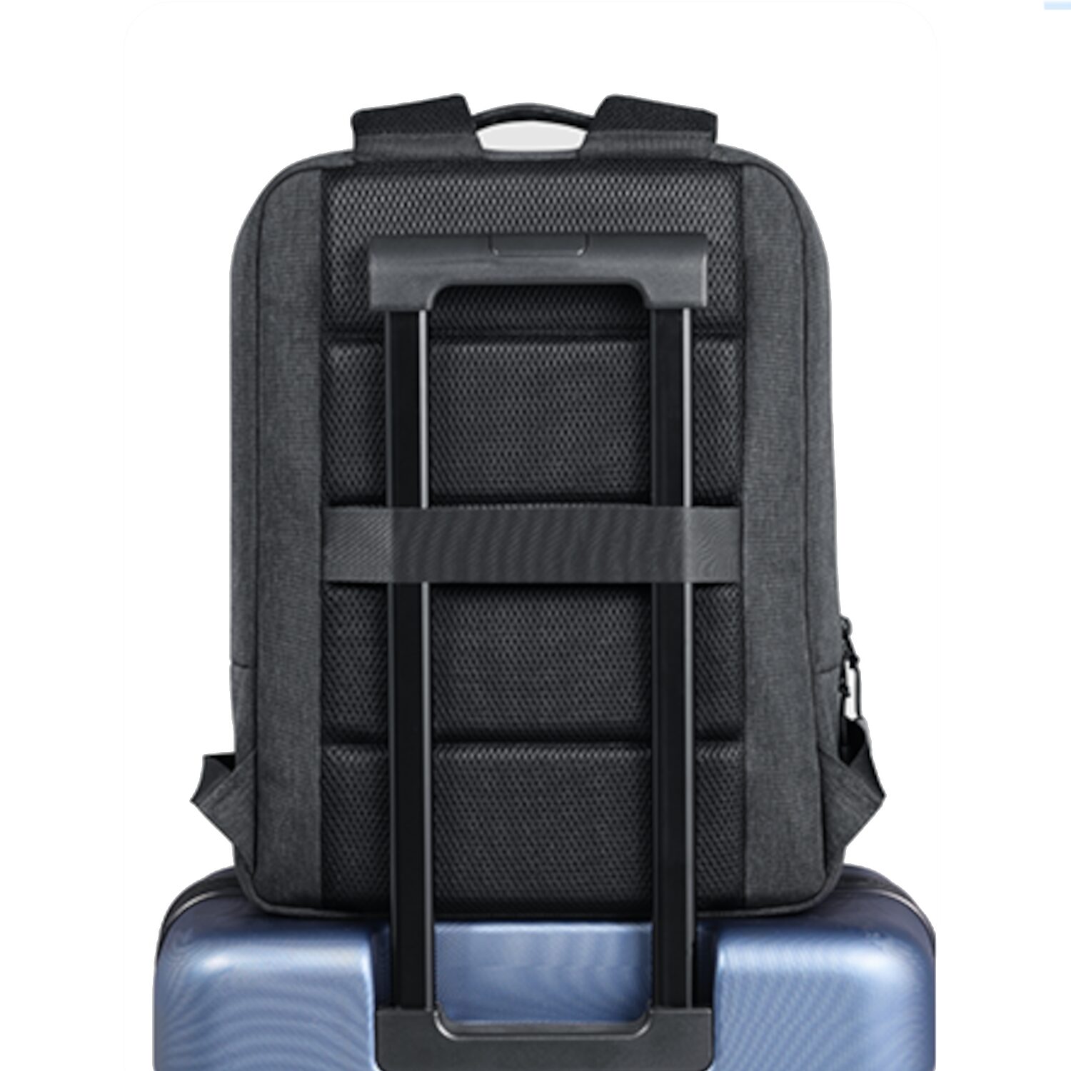 UGREEN Laptop Backpack B02 (Up to 15.6", Waterproof, YKK Zips, Wear-Resistant) - Image 2