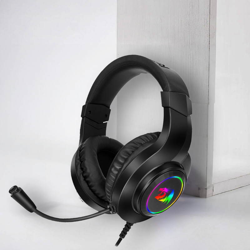 REDRAGON Over-Ear HYLAS Aux (Mic and Headset)|USB (Power Only)
RGB Gaming Headset - Black - Image 7