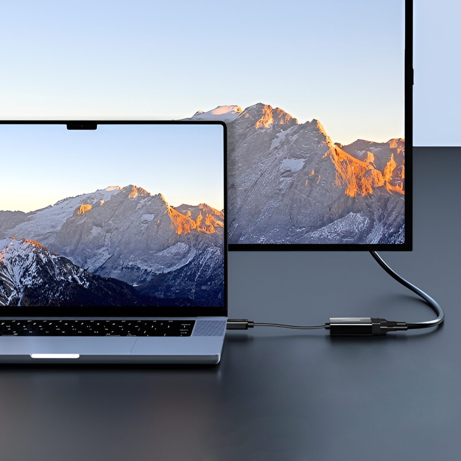 UGREEN HDMI to VGA Adapter, with 3.5mm Audio and Power Port - Black - Image 4