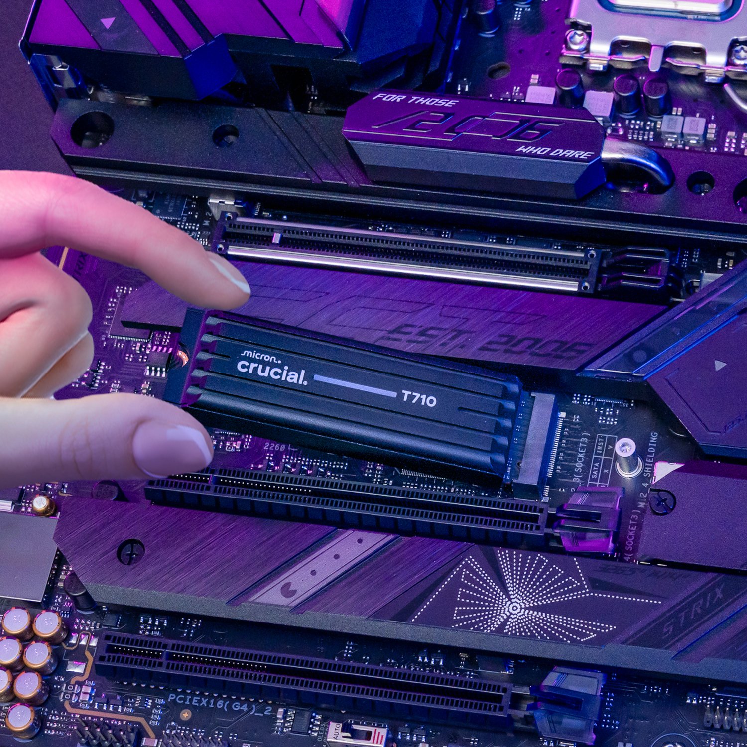 Crucial T710 2TB M.2 NVMe Gen5 NAND SSD with Heatsink - Image 5